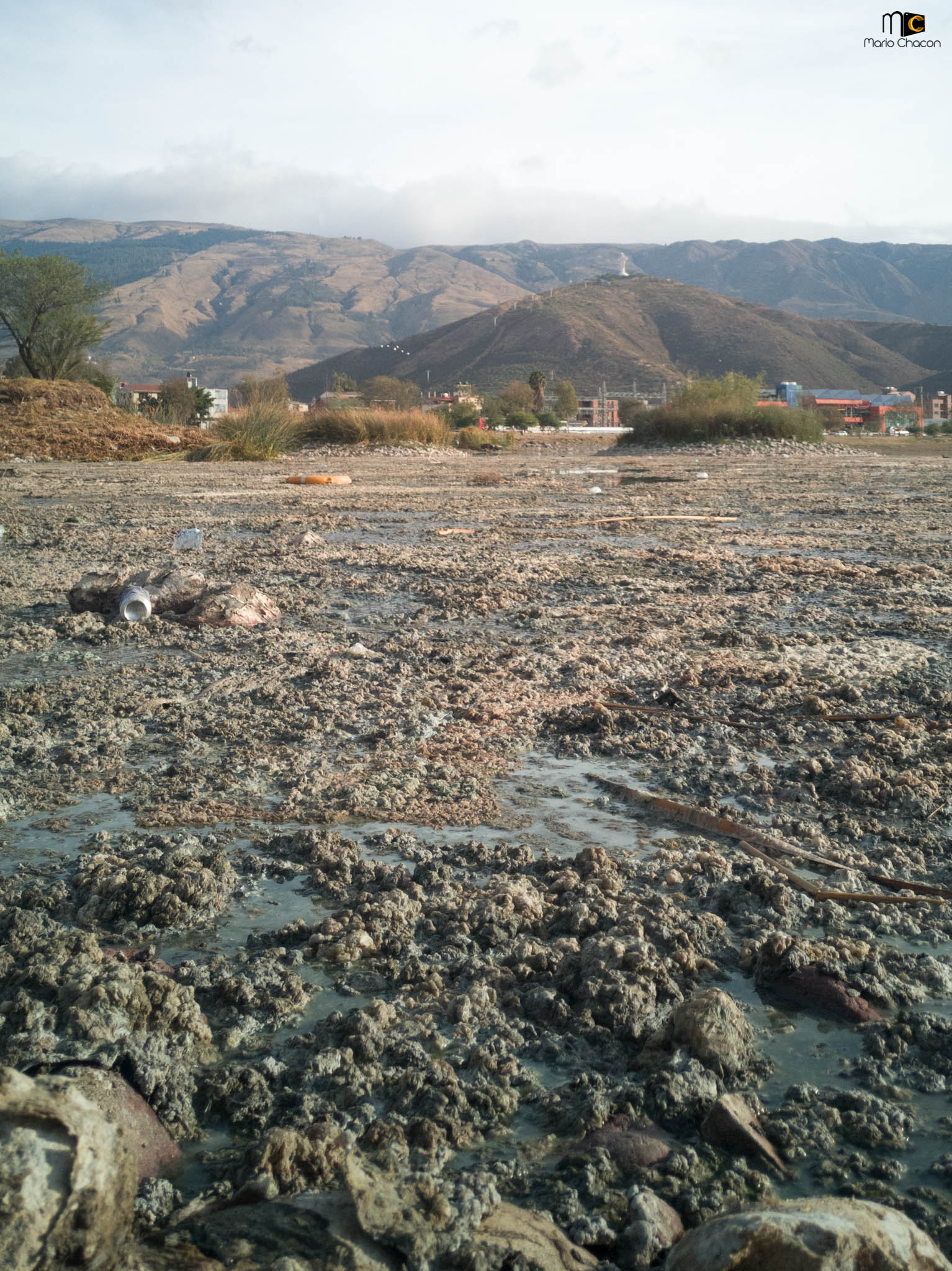 Contaminación en la Laguna Lalay de Cochabamba